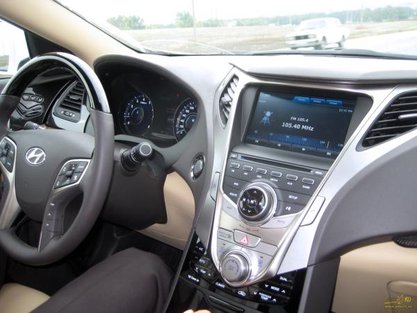 Статусный и грациозный Hyundai Grandeur V: тест-драйв